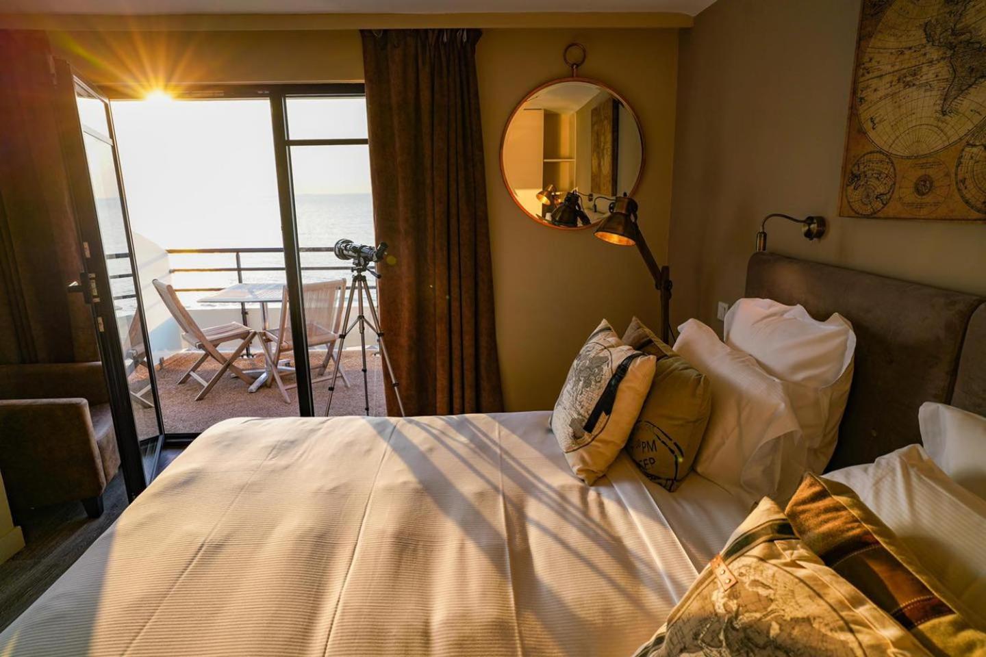 Le Paquebot Hotel Villerville Kültér fotó